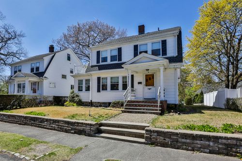 14 Crown St, Milton, MA, 02186-1420 | Card Image