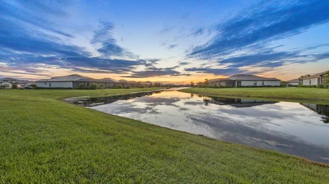 15344 Serene Shores Loop, House other with 4 bedrooms, 2 bathrooms and null parking in Bradenton FL | Image 29