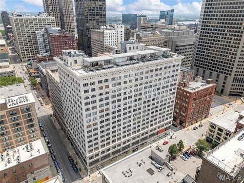 915 Olive Street, St Louis, MO, 63101 | Card Image