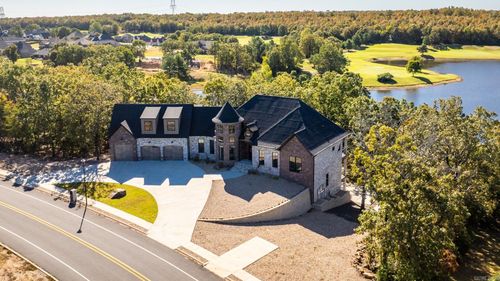 801 Greystone Blvd, Cabot, AR, 72023-7860 | Card Image