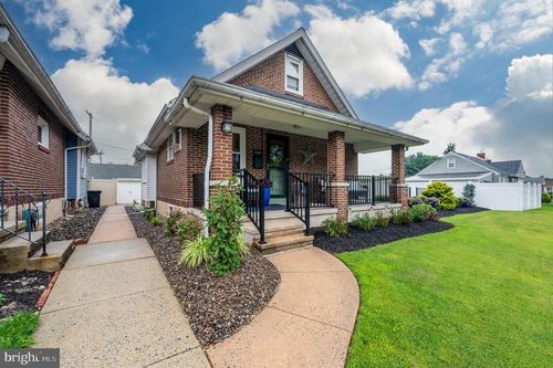 1341 Lacrosse Ave, READING, PA, 19607-2123 | Card Image