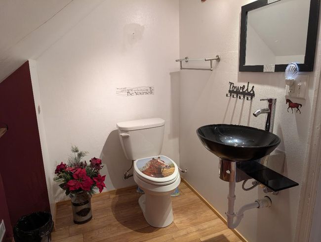 415 3 Rd St S, House other with 3 bedrooms, 2 bathrooms and null parking in Sunburst MT | Image 8