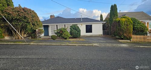 1010 Ironsides Ave, Bremerton, WA, 98310-4836 | Card Image