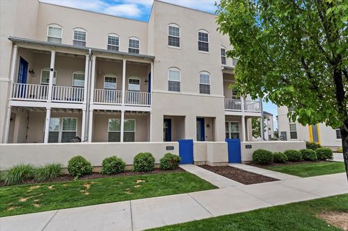 5377 W Bowstring Way, South Jordan, UT, 84009-6169 | Card Image