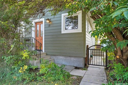 97 Arnason Cres, Saskatoon, SK, S7H4M7 | Card Image