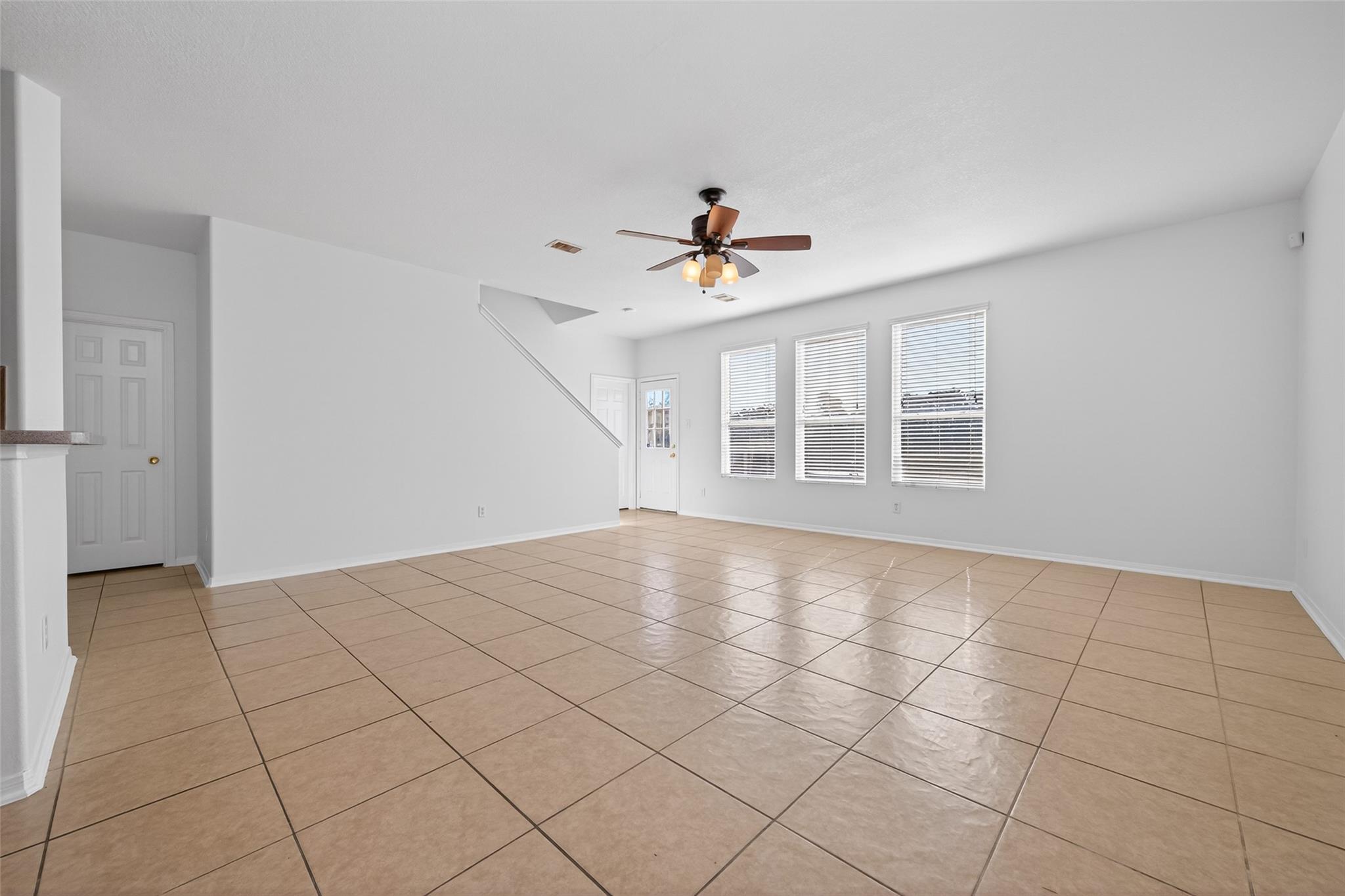 Residential Lease in Spring 4