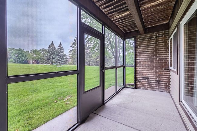 APT-117 - 3420 Golfview Dr, Condo with 2 bedrooms, 1 bathrooms and null parking in Eagan MN | Image 19
