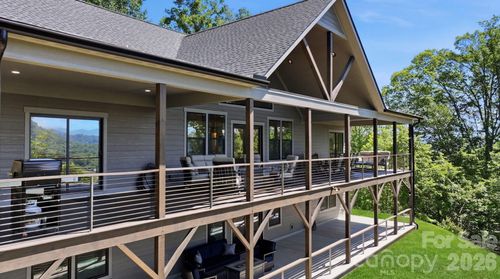 282 Tamarack Trl, Waynesville, NC, 28785-0197 | Card Image