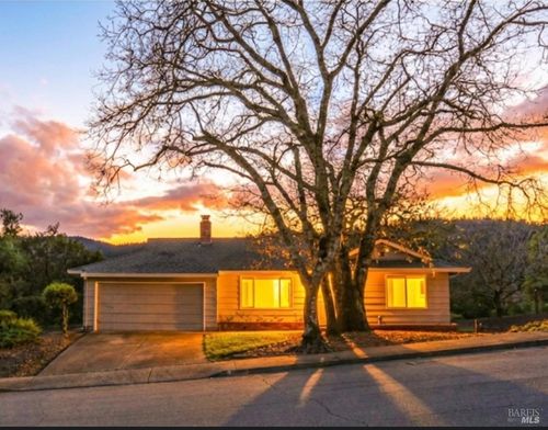 6480 Meadowridge Drive, Santa Rosa, CA, 95409 | Card Image