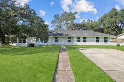 22 13th Avenue, House other with 4 bedrooms, 2 bathrooms and null parking in Texas City TX | Image 1