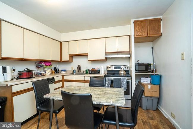 J4 Avon Dr, Condo with 2 bedrooms, 2 bathrooms and null parking in East Windsor NJ | Image 9