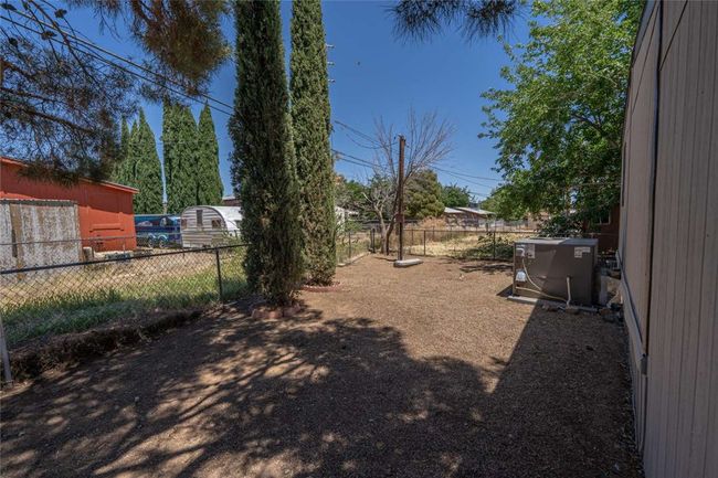 Yard | Image 7