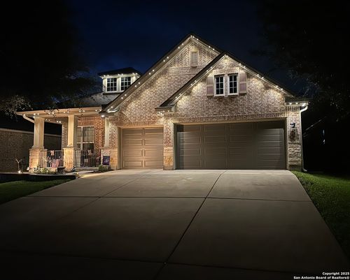 10737 Barnsford Ln, Helotes, TX, 78023-4696 | Card Image