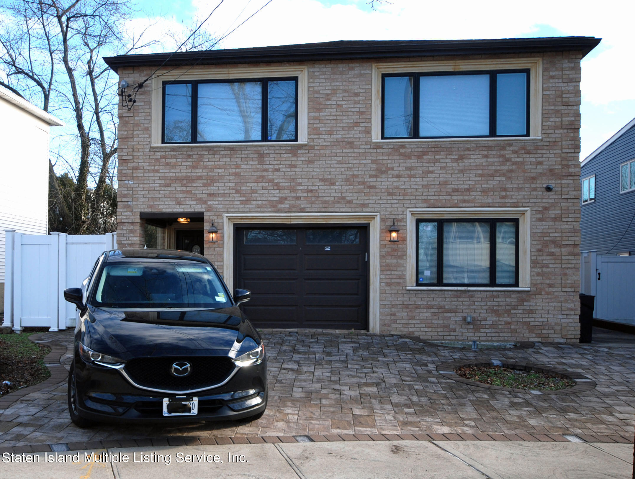 Warwick Ave, Staten Island, NY 10314
