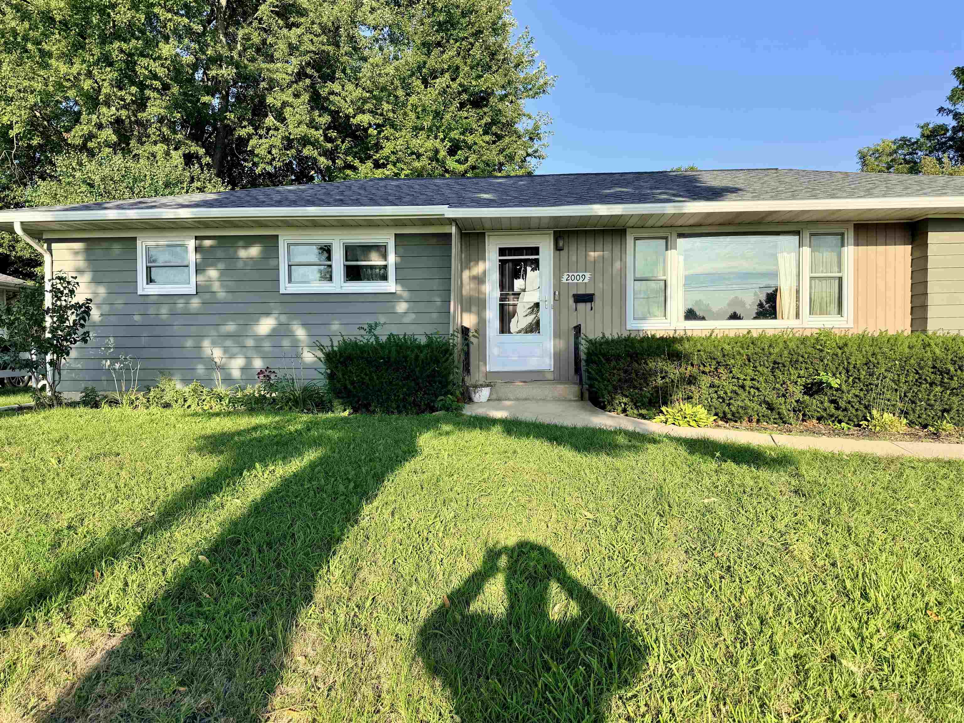 Residential Lease in Madison