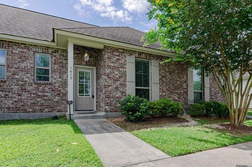 1425 Partierre Ln S, Baton Rouge, LA, 70820-5306 | Card Image