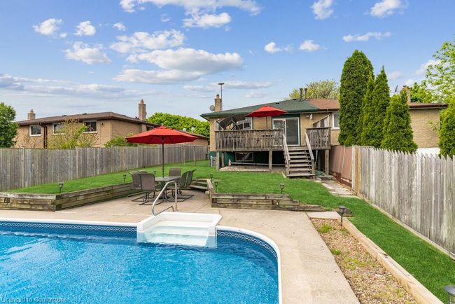 62 Guildwood Dr, House other with 2 bedrooms, 1 bathrooms and 3 parking in Hamilton ON | Image 24