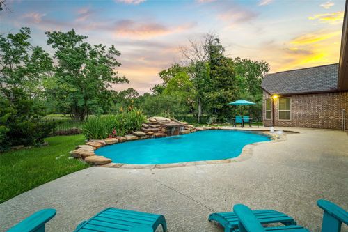700 Southfield Dr, Friendswood, TX, 77546-3055 | Card Image