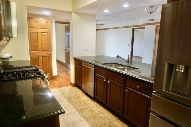 UNIT-510 - 4811 N Olcott Ave, Condo with 2 bedrooms, 2 bathrooms and 1 parking in Harwood Heights IL | Image 5