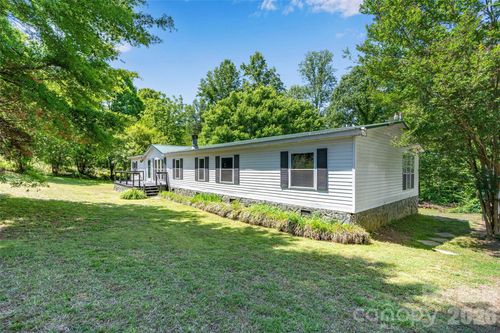 5029 Mundy Ln, Denver, NC, 28037-8457 | Card Image