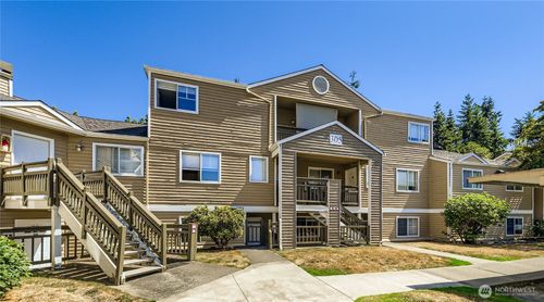 unit-305j-5300 Harbour Pointe Blvd, Mukilteo, WA, 98275-5115 | Card Image