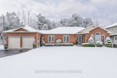 3618 Linda Street, Innisfil, ON, L9S2L2 | Card Image