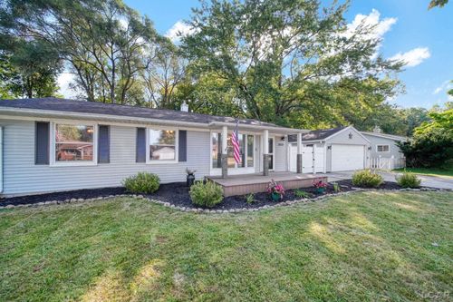 2629 Renfrew Dr, Jackson, MI, 49201-9312 | Card Image