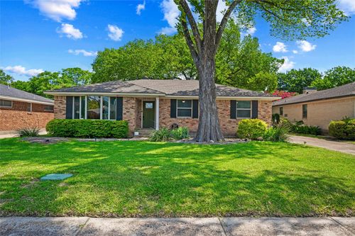 2536 Saint Francis Ave, Dallas, TX, 75228-5330 | Card Image