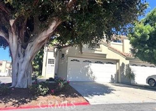 1 Almador, Irvine, CA, 92614-8402 | Card Image