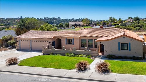 1024 Robin Cir, Arroyo Grande, CA, 93420 | Card Image
