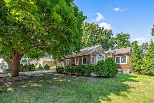 447 Bernard St E, West Saint Paul, MN, 55118-1625 | Card Image