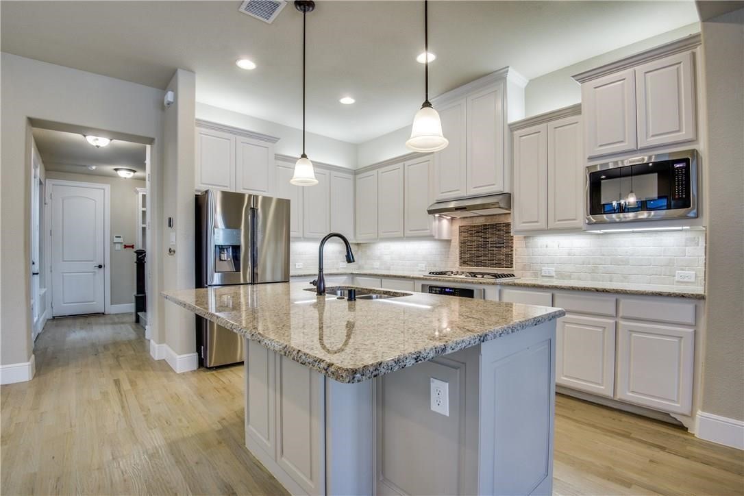 Residential Lease in Flower Mound 5