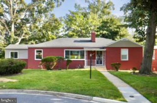 3502 Summit Dr, TEMPLE HILLS, MD, 20748-2946 | Card Image