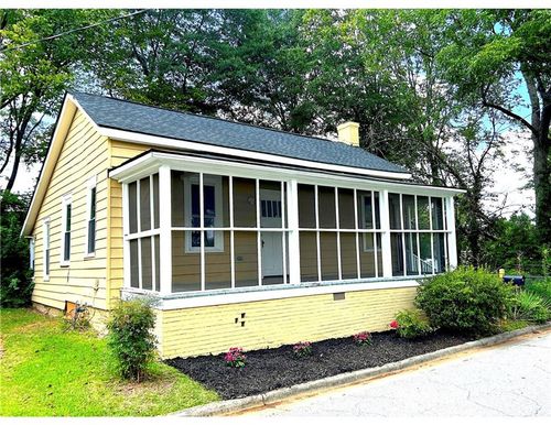 321 N 10th St, Griffin, GA, 30223-2915 | Card Image