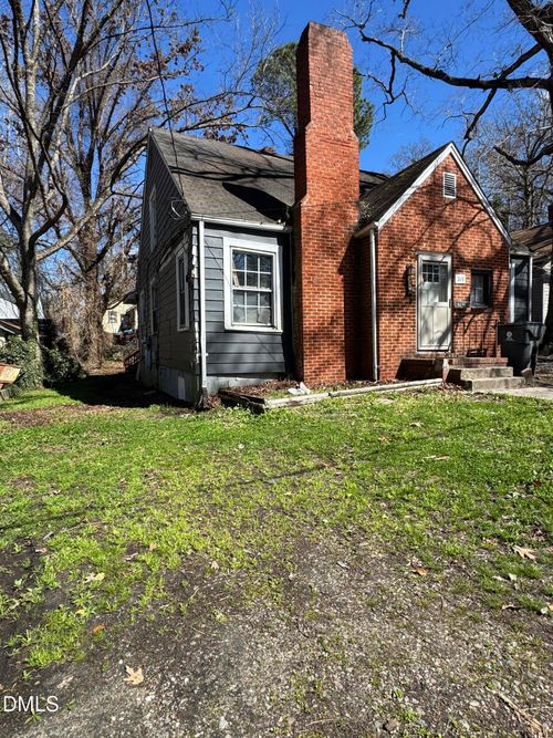 210 Zollicoffer Ave, Henderson, NC, 27536-4030 | Card Image