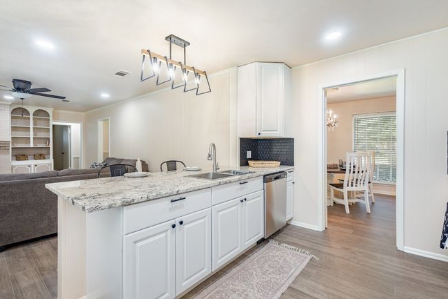 542 Forrest Ln, House other with 3 bedrooms, 3 bathrooms and null parking in Corsicana TX | Image 17
