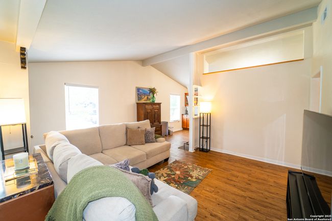 5215 Overbrook Dr, House other with 3 bedrooms, 2 bathrooms and null parking in Austin TX | Image 9