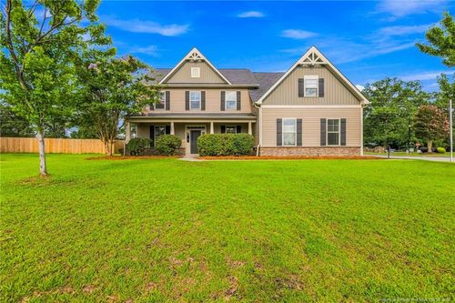 122 Wedgefield Dr, Raeford, NC, 28376-5018 | Card Image