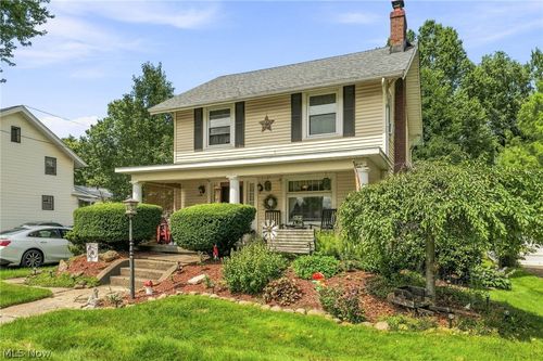 7979 Oakdale St Nw, Massillon, OH, 44646-1855 | Card Image