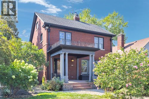 1229 Victoria Ave, Windsor, ON, N8X1N8 | Card Image