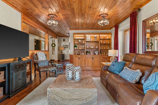4886 Foxfire Trail, House other with 5 bedrooms, 4 bathrooms and null parking in SPRINGFIELD WI | Image 11