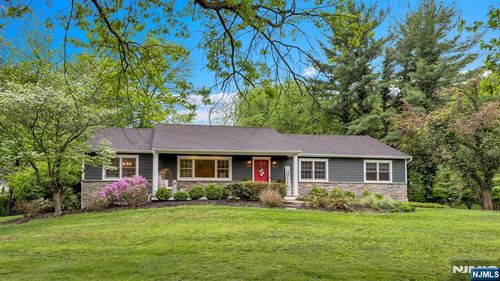 468 Manchester Way, Wyckoff, NJ, 07481-2539 | Card Image