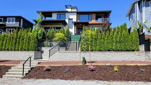4479 Carson St, Burnaby, BC, V5J2Y3 | Card Image