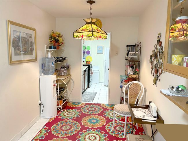 Entry way, dining area, to kitchen | Image 6