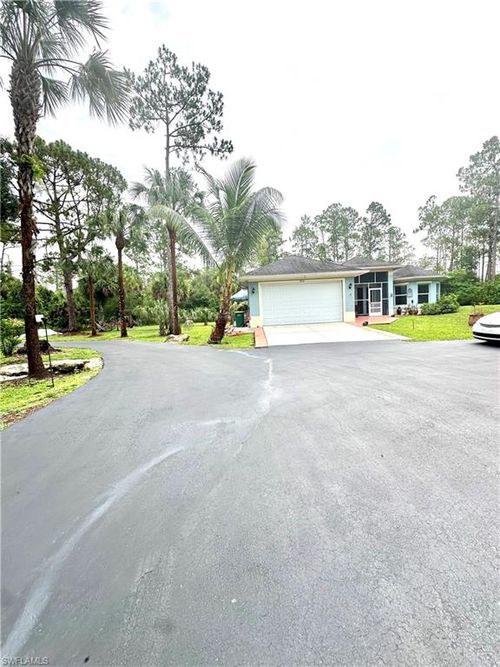 1320 8th St, Naples, FL, 34120-7461 | Card Image