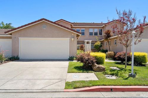 386 Columbia Circle, Benicia, CA, 94510 | Card Image