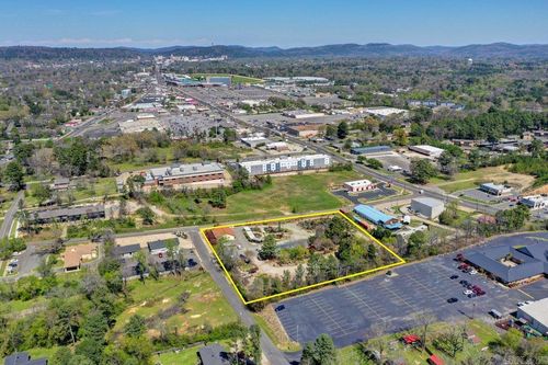 153 Franklin St, Hot Springs, AR, 71913-6251 | Card Image