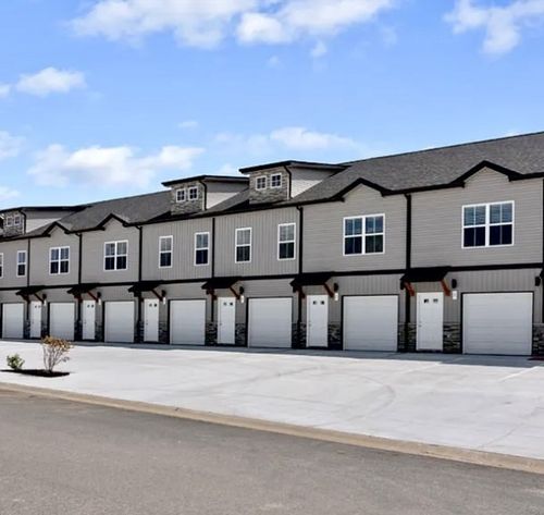 e-212 Drayton Dr, Clarksville, TN, 37042-4454 | Card Image