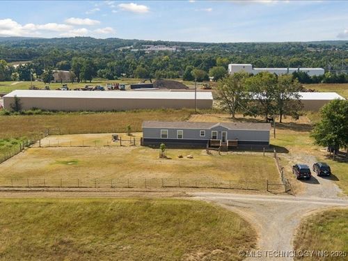 10930 S Highway 99, Drumright, OK, 74030-6032 | Card Image