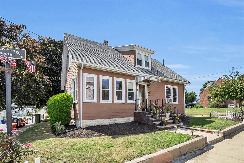 Englewood Ave, Chelsea, MA 02150